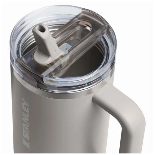 Stanley Quencher® ProTour 1180 ml termoizolowany kubek ze słomką, wykonany z recyklingowanej stali nierdzewnej 